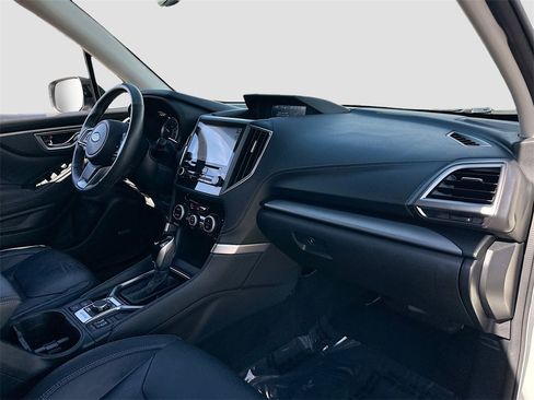 Used 2020 Subaru Forester Limited w/ Popular Package #3 image 30