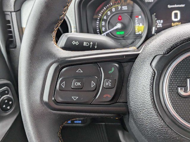Used 2024 Jeep Wrangler Unlimited AWD/4WD image 22