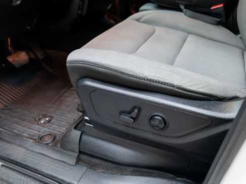 Used 2020 RAM 1500 Big Horn AWD/4WD image 31