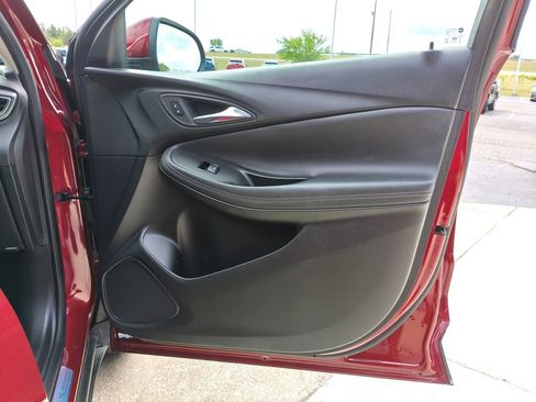 Used 2023 Buick Encore GX Preferred w/ Cold Weather Comfort Package FWD image 18