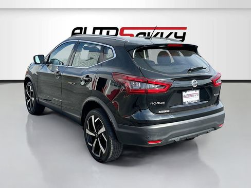 Used 2022 Nissan Rogue Sport SL w/ Premium Package AWD/4WD image 5