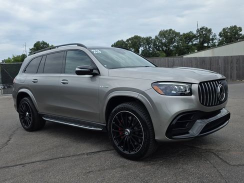 Certified 2023 Mercedes-Benz GLS 63 AMG 4MATIC image 7