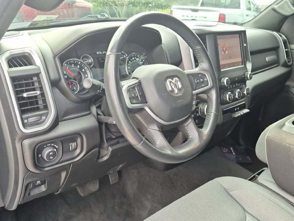 Used 2023 RAM 1500 Big Horn AWD/4WD image 33