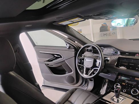 Used 2023 Land Rover Range Rover Evoque R-Dynamic SE AWD/4WD image 69