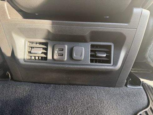 Used 2020 Chevrolet Silverado 2500 LTZ w/ Z71 Off-Road Package image 26