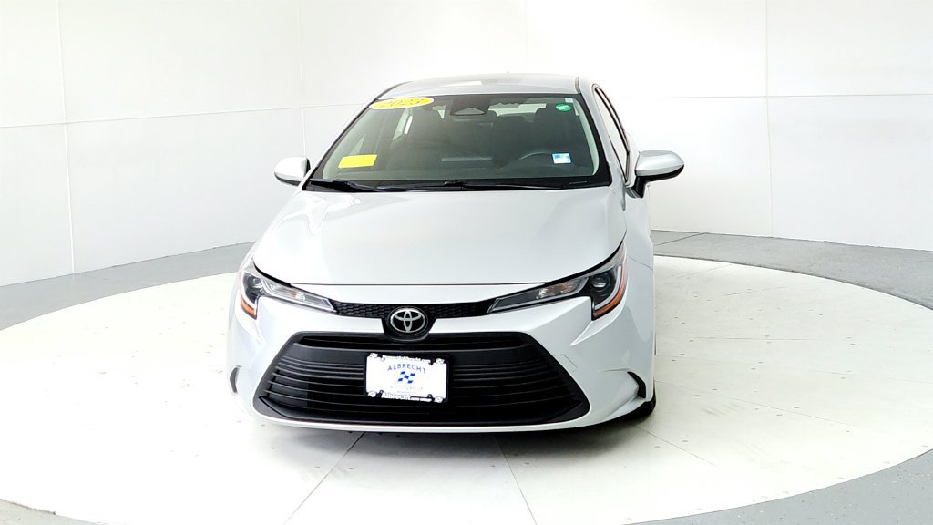Certified 2023 Toyota Corolla LE FWD image 8