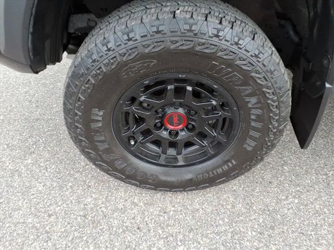 Used 2023 Toyota Tacoma TRD Pro AWD/4WD image 11