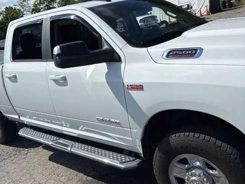 Used 2020 RAM 2500 Big Horn AWD/4WD image 16