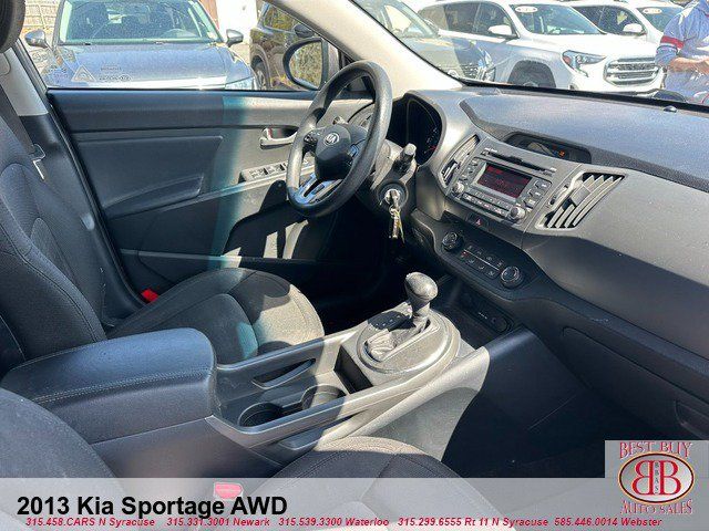 Used 2013 Kia Sportage LX AWD/4WD image 15