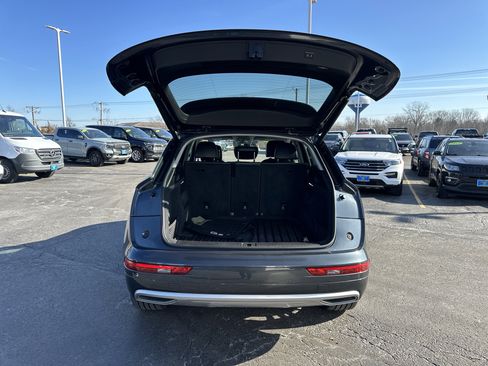 Used 2018 Audi Q5 2.0T Premium Plus w/ Premium Plus Package image 4