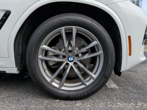 Used 2019 BMW X4 xDrive30i w/ M Sport Package 2 AWD/4WD image 13