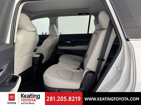 New 2026 Toyota Grand Highlander Limited FWD image 6