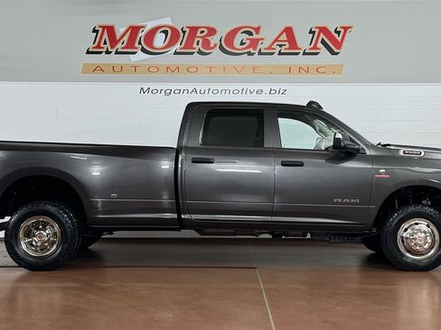 Used 2019 RAM 3500 Tradesman image 2