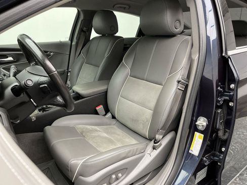 Used 2014 Chevrolet Impala LT FWD image 9