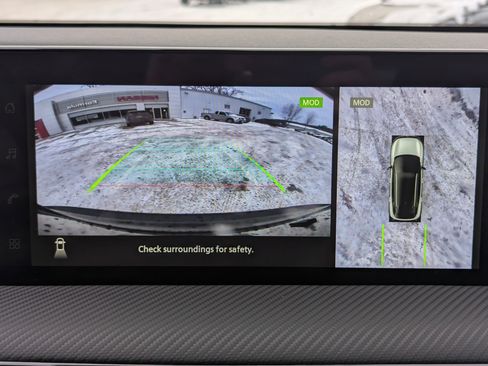 New 2026 Nissan Kicks SR w/ SR Premium Package image 17