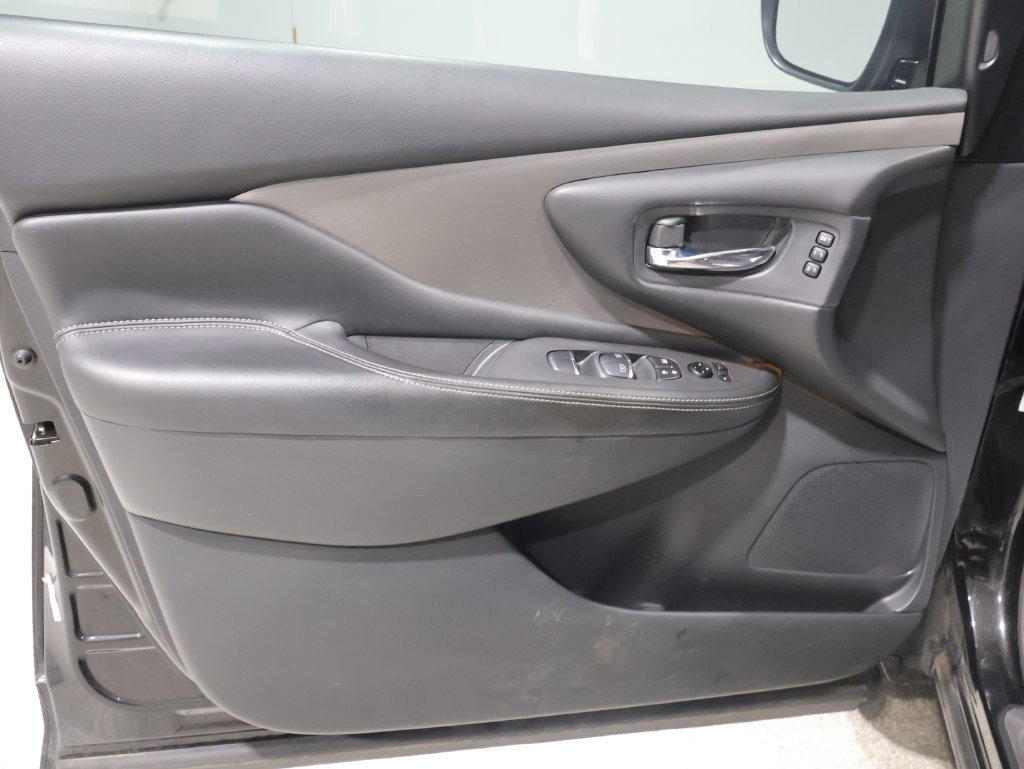 Used 2020 Nissan Murano SL w/ Cargo Package AWD/4WD image 12