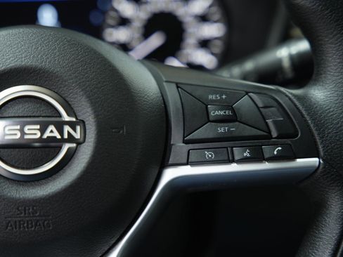 Used 2024 Nissan Altima 2.5 SV image 32