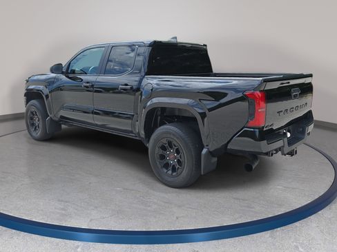 Used 2024 Toyota Tacoma SR5 AWD/4WD image 7