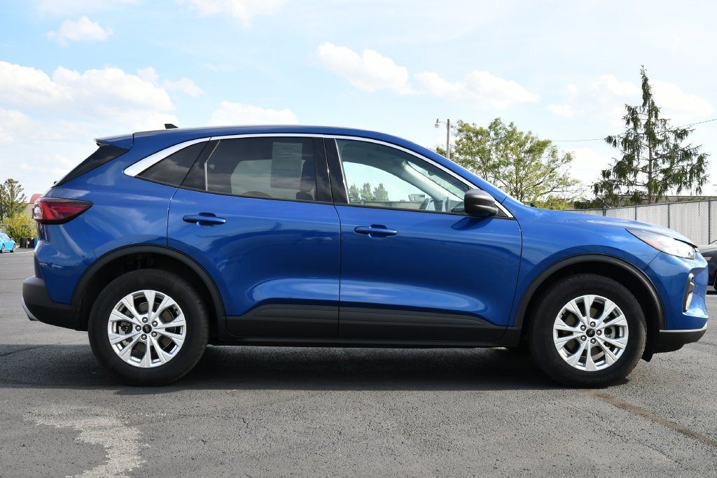 Used 2023 Ford Escape Active AWD/4WD image 8