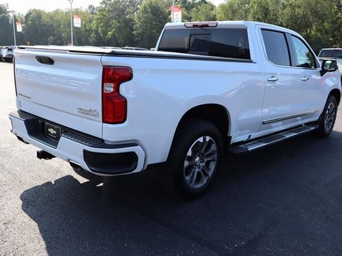 Used 2023 Chevrolet Silverado 1500 High Country w/ Z71 Off-Road Package image 33