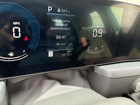 Used 2025 Hyundai Sonata SEL image 40