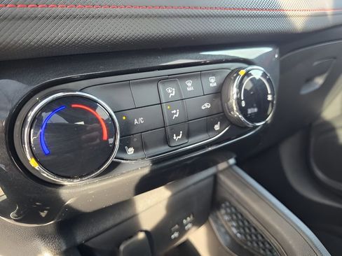 Used 2024 Chevrolet TrailBlazer RS w/ Driver Confidence Package image 21