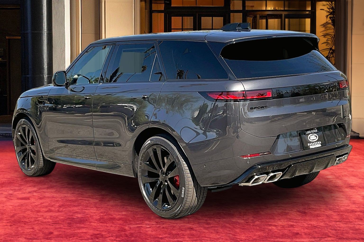 New 2026 Land Rover Range Rover Sport Dynamic SE AWD/4WD image 4