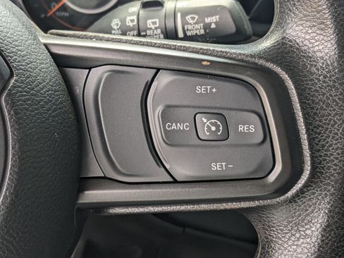 Used 2022 Jeep Wrangler Unlimited Sport AWD/4WD image 22