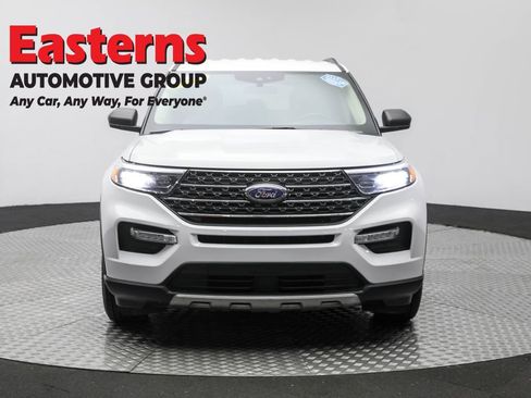 Used 2023 Ford Explorer XLT w/ Equipment Group 202A image 2