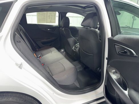Used 2024 Chevrolet Malibu LT FWD image 12