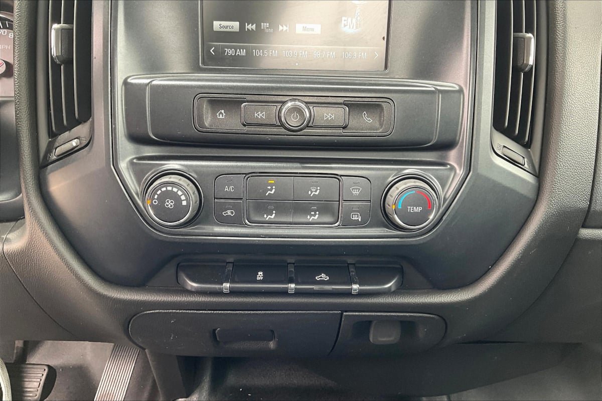 Used 2018 GMC Sierra 1500 2WD Regular Cab image 25