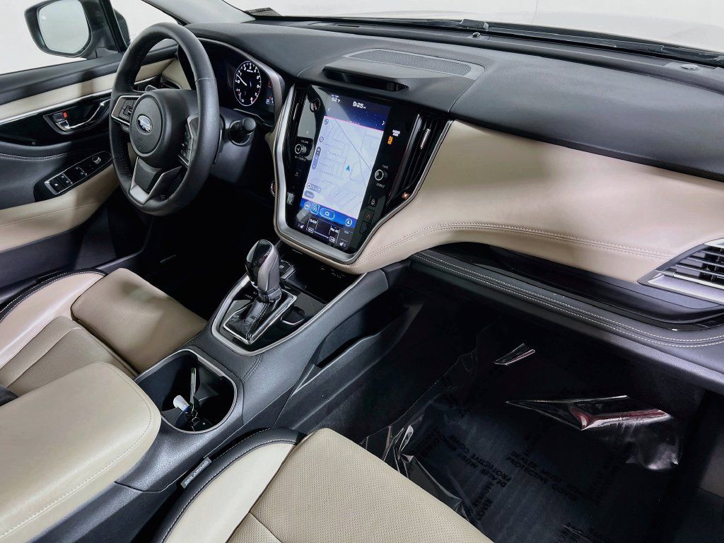 Used 2020 Subaru Outback Limited AWD/4WD image 27