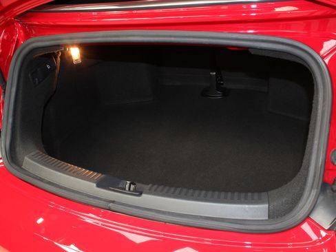 Used 2018 Volkswagen Beetle 2.0T S image 72