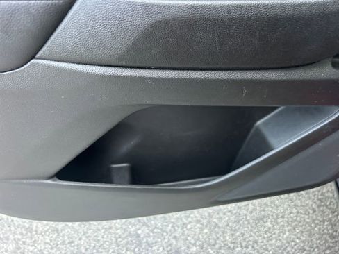 Used 2021 Chevrolet Traverse RS image 45