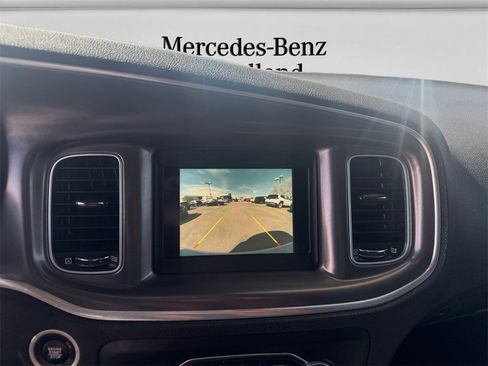 Used 2020 Dodge Charger SXT image 18