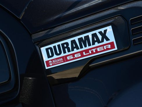 Used 2024 GMC Sierra 2500 AT4 w/ AT4 Premium Plus Package image 10