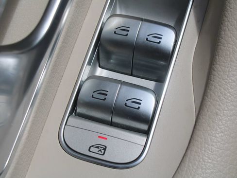 Used 2021 Mercedes-Benz GLE 350 4MATIC image 20
