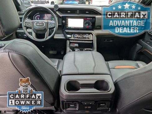 Used 2023 GMC Sierra 1500 AT4 w/ Technology Package AWD/4WD image 24