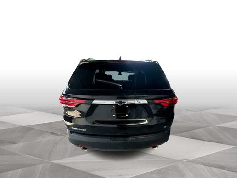 Used 2023 Chevrolet Traverse LT FWD image 7