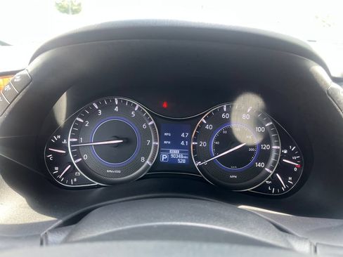 Used 2018 INFINITI QX80 4WD w/ Driver Assistance Package image 12