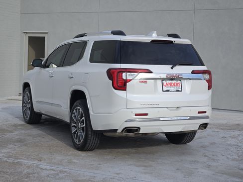 Used 2021 GMC Acadia Denali image 6