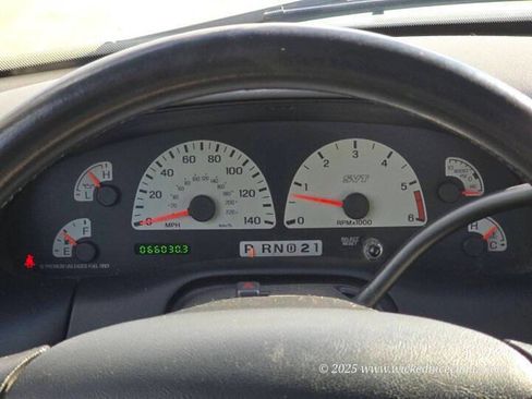 Used 2002 Ford F150 Lightning image 13