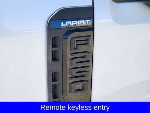 New 2026 Ford F250 Lariat w/ Black Appearance Package AWD/4WD image 11