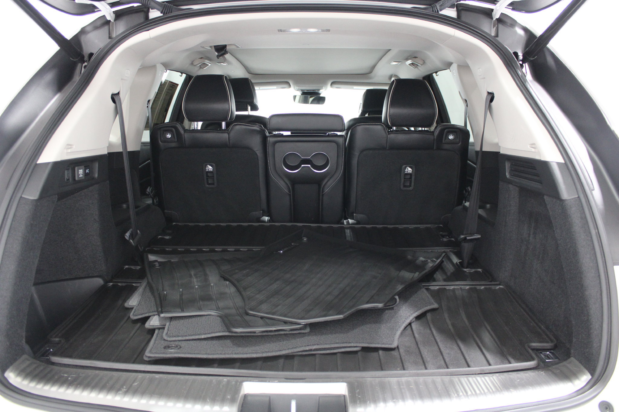 Used 2023 Acura MDX w/ Advance Package AWD/4WD image 20