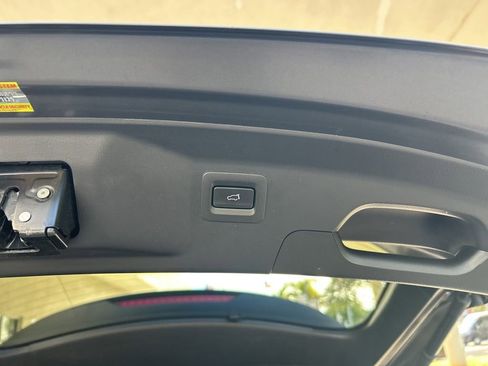 Used 2022 MAZDA CX-9 Signature image 41