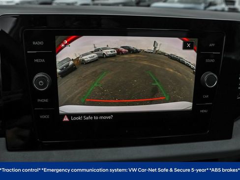 Used 2026 Volkswagen Jetta SE FWD image 6