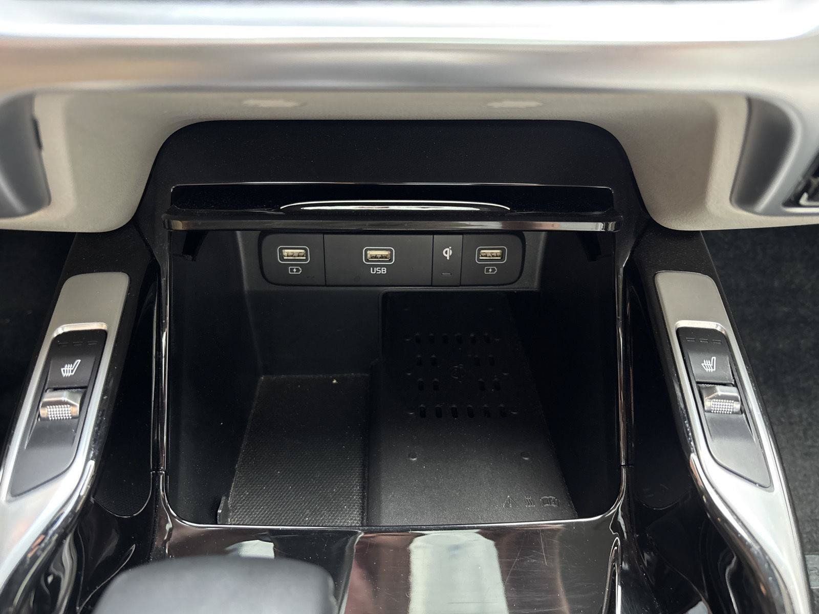 Used 2022 Kia Sorento SX AWD/4WD image 15