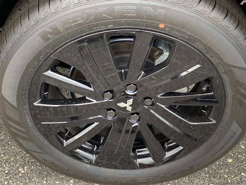 New 2025 Mitsubishi Outlander Sport LE image 6