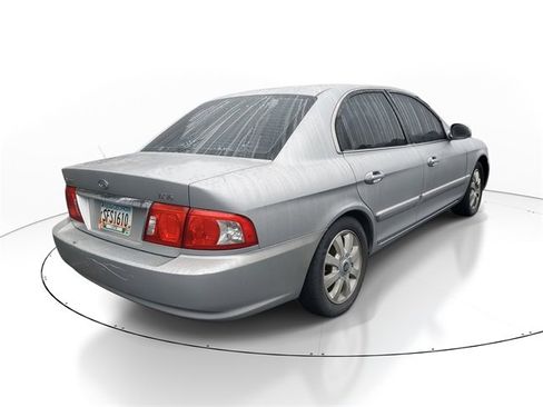 Used 2005 Kia Optima image 3