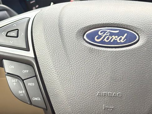 Used 2013 Ford Fusion SE image 21